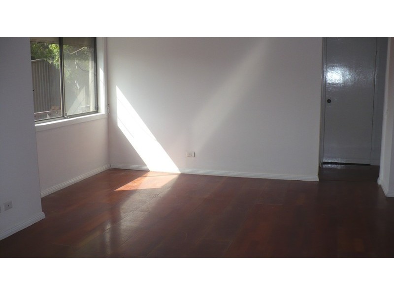 Macquarie Fields NSW 2564