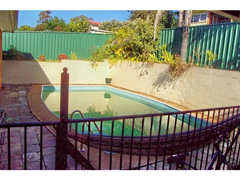 6 Evergreen Terrace, Bradbury NSW 2560
