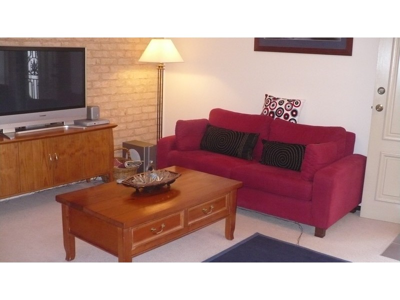 Macquarie Fields NSW 2564