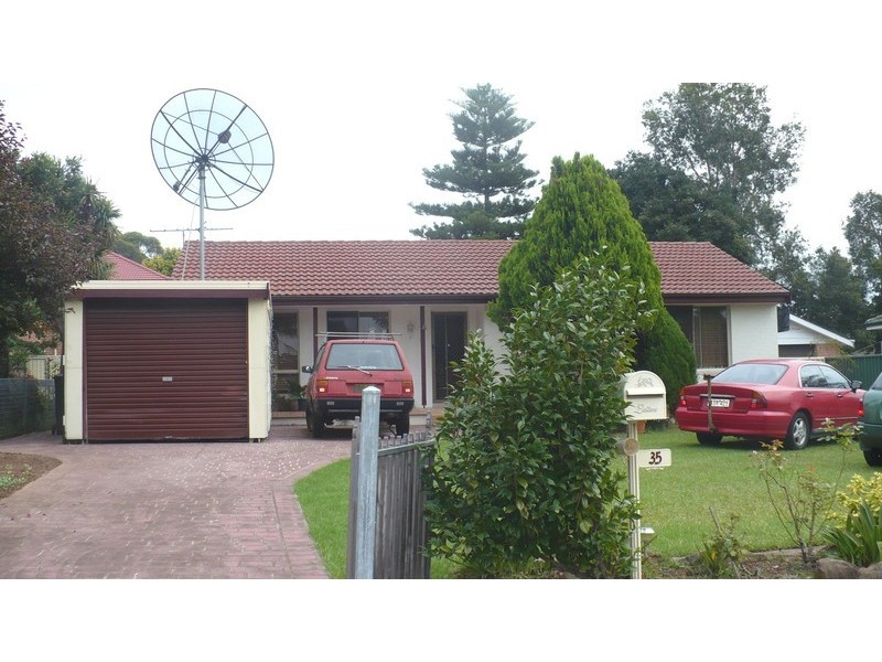 Macquarie Fields NSW 2564