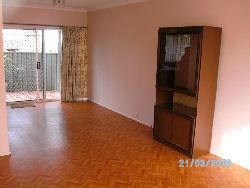 4/78 Canterbury Road, Glenfield NSW 2167