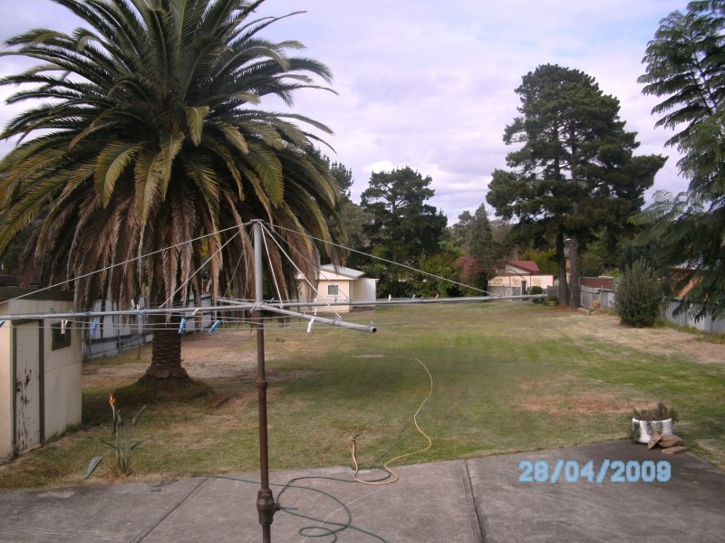 27 Hyacinth Avenue, Macquarie Fields NSW 2564