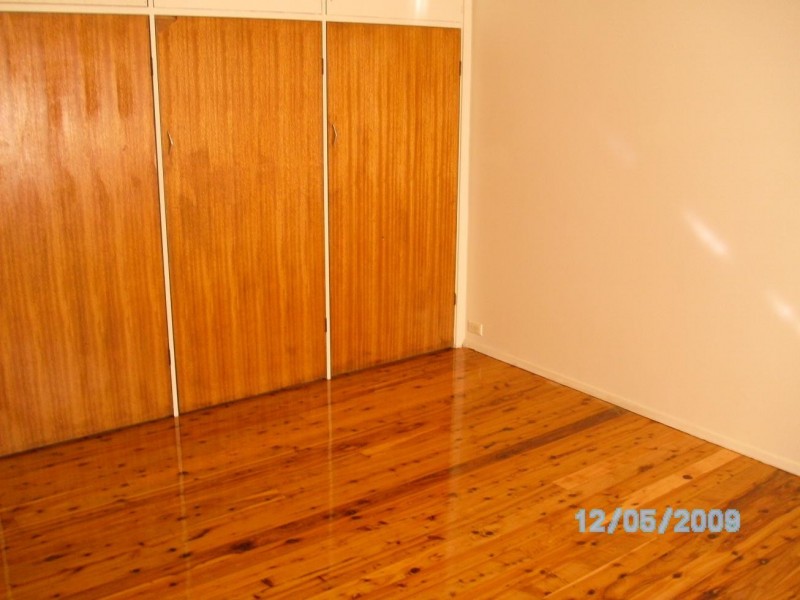 14 Myee Road, Macquarie Fields NSW 2564