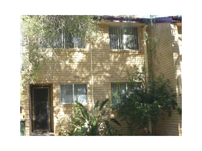 Macquarie Fields NSW 2564