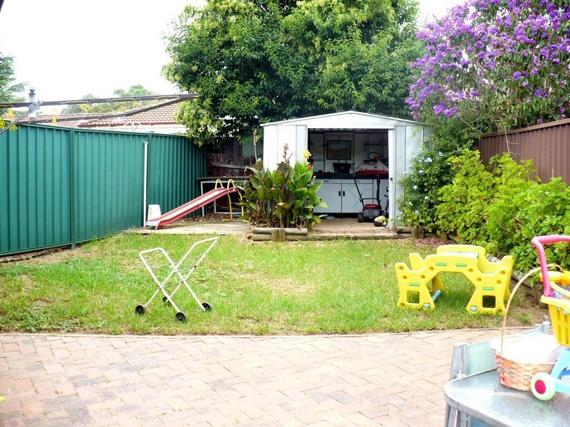 Macquarie Fields NSW 2564