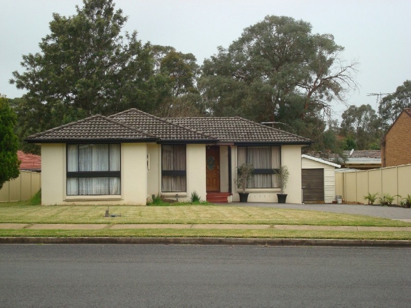 Macquarie Fields NSW 2564