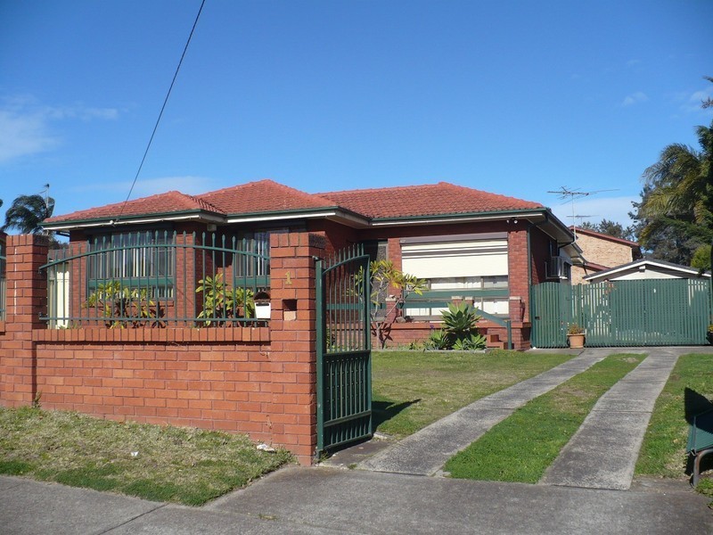 Macquarie Fields NSW 2564