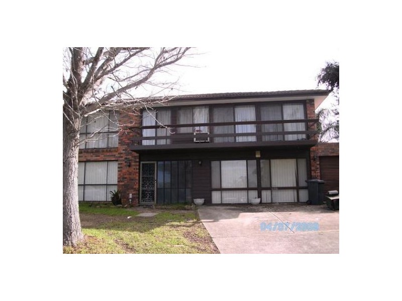 143 Harrow Road, Glenfield NSW 2167
