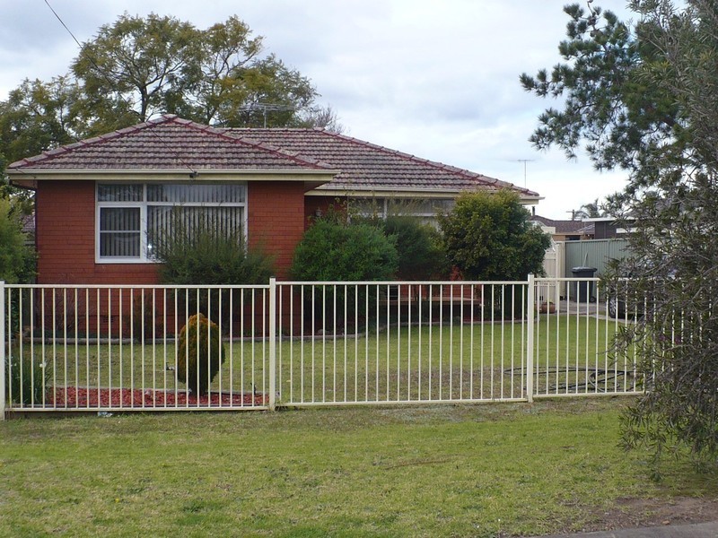 Macquarie Fields NSW 2564