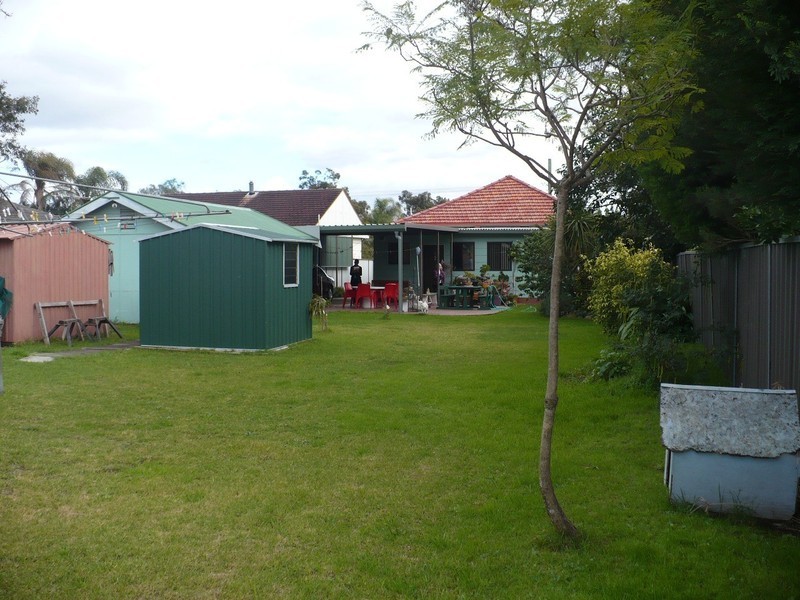 Macquarie Fields NSW 2564