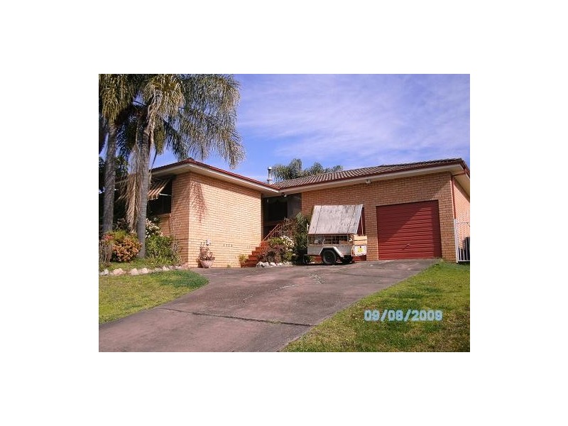 11 Goroka Street, Glenfield NSW 2167