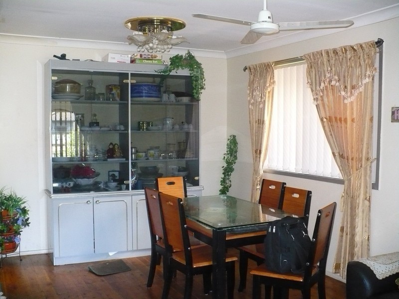 Macquarie Fields NSW 2564