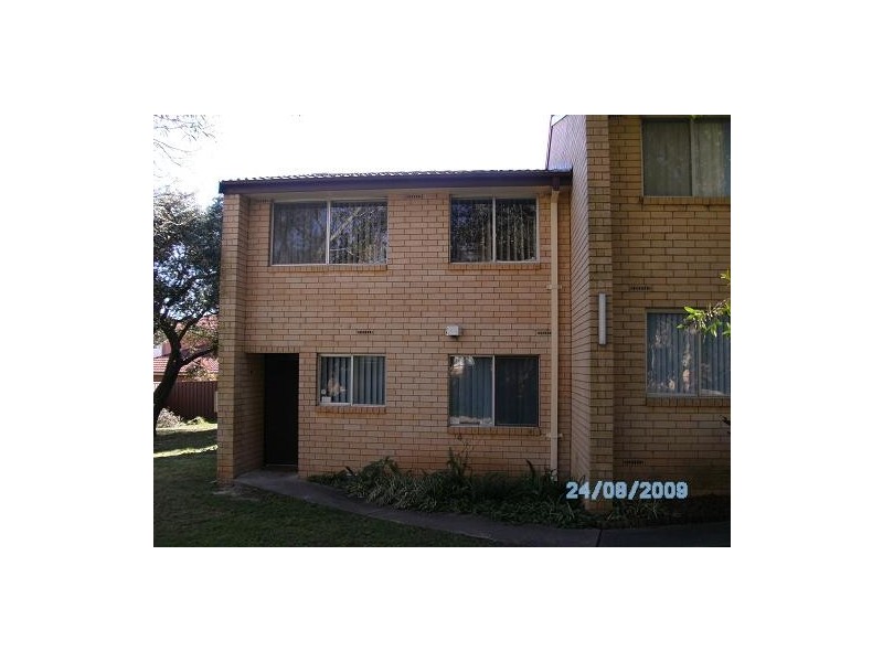 13/24 Atchison Road, Macquarie Fields NSW 2564