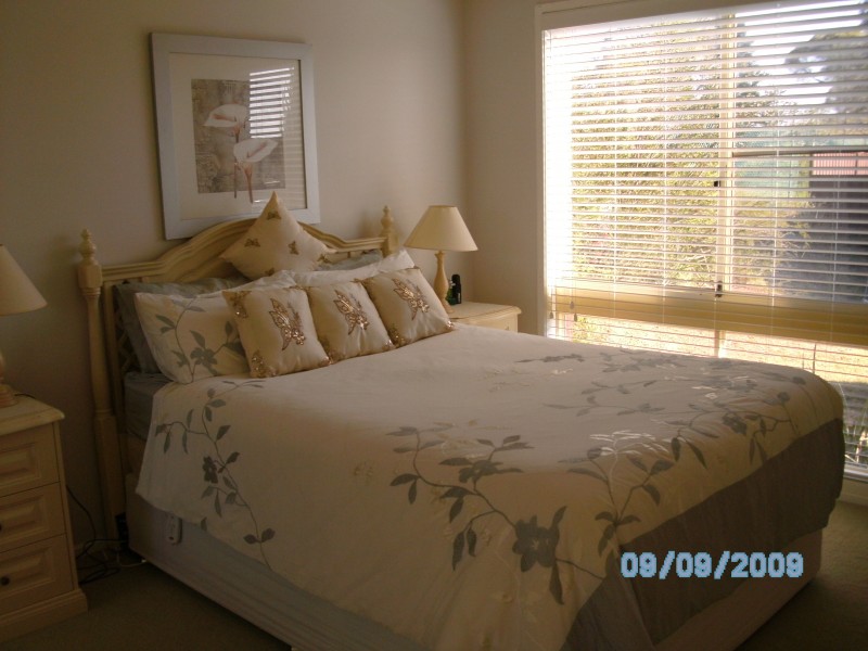 8/6  Allard Place, Ingleburn NSW 2565