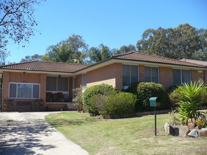 Macquarie Fields NSW 2564