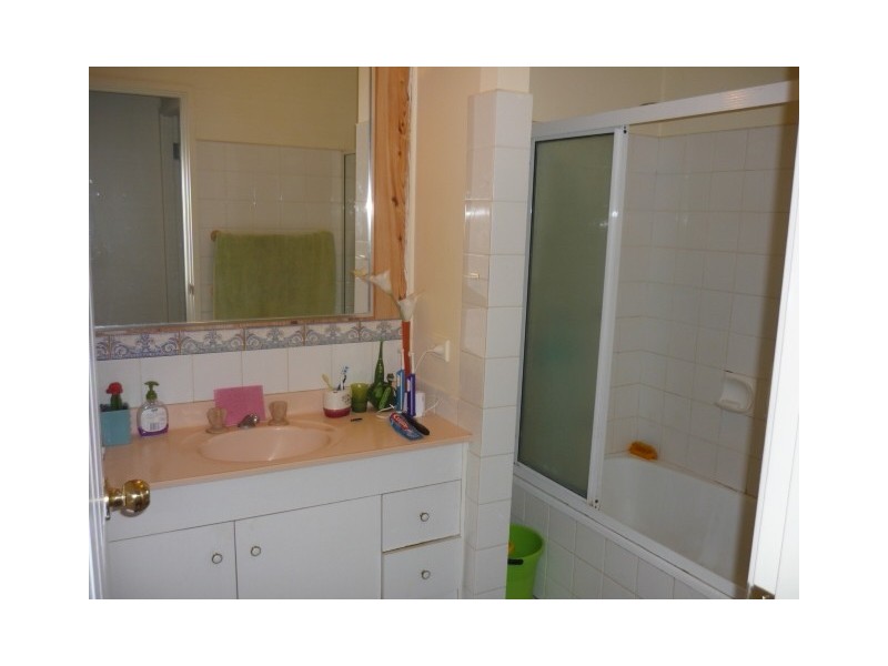 3 Geranium Avenue, Macquarie Fields NSW 2564