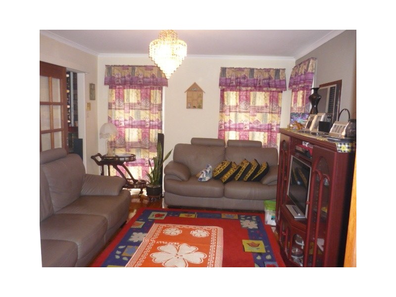 3 Geranium Avenue, Macquarie Fields NSW 2564