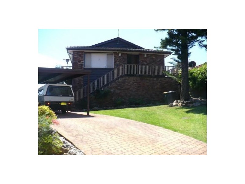 7 Lane Place, Minto NSW 2566