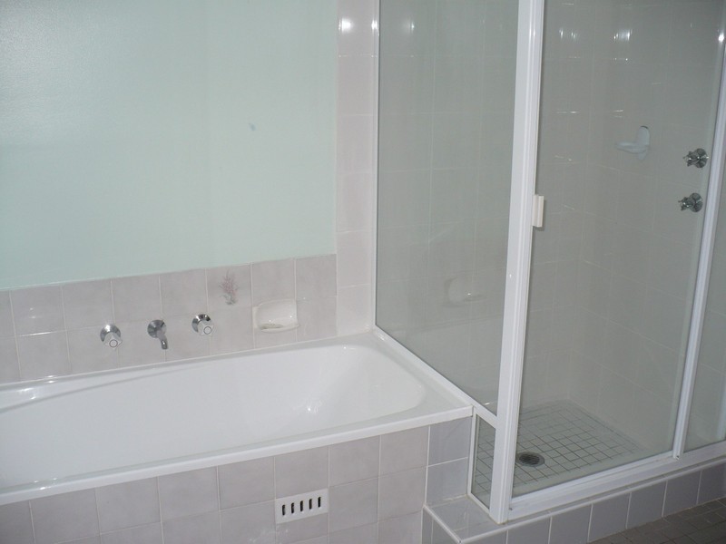 Glenfield NSW 2167
