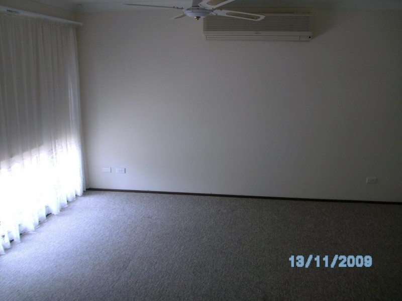 49/27 Waratah Crescent, Macquarie Fields NSW 2564