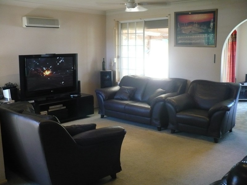 Macquarie Fields NSW 2564