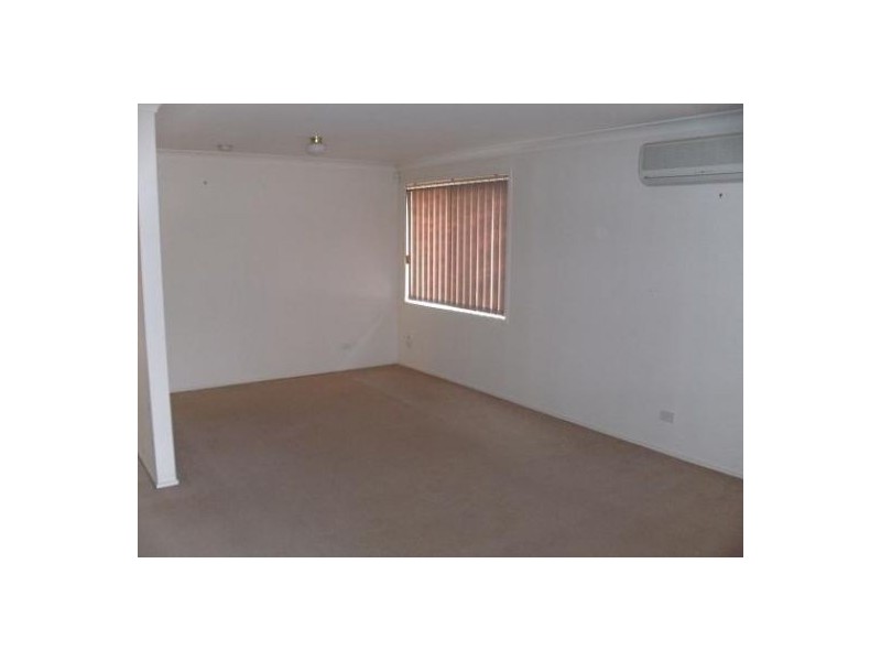 21 Freeman Circuit, Ingleburn NSW 2565