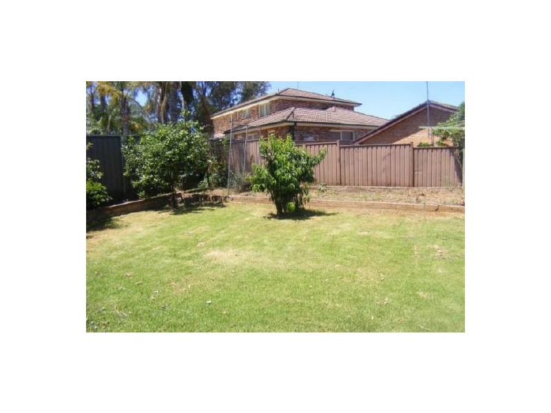 11 Maserati Drive, Ingleburn NSW 2565
