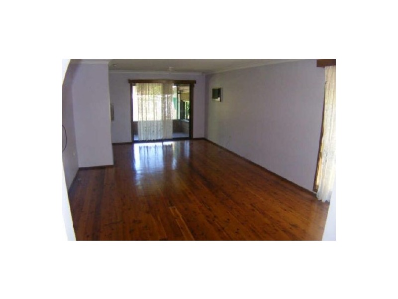 11 Maserati Drive, Ingleburn NSW 2565