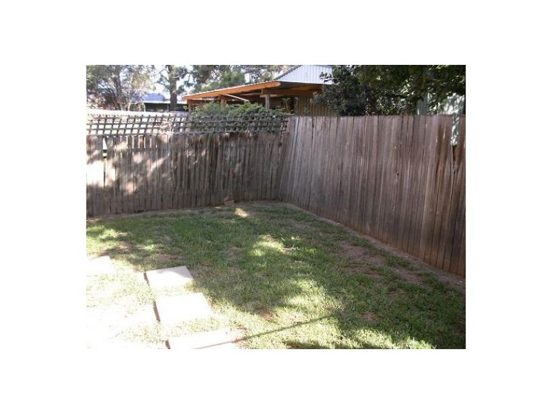 6/19  Kings Road, Ingleburn NSW 2565