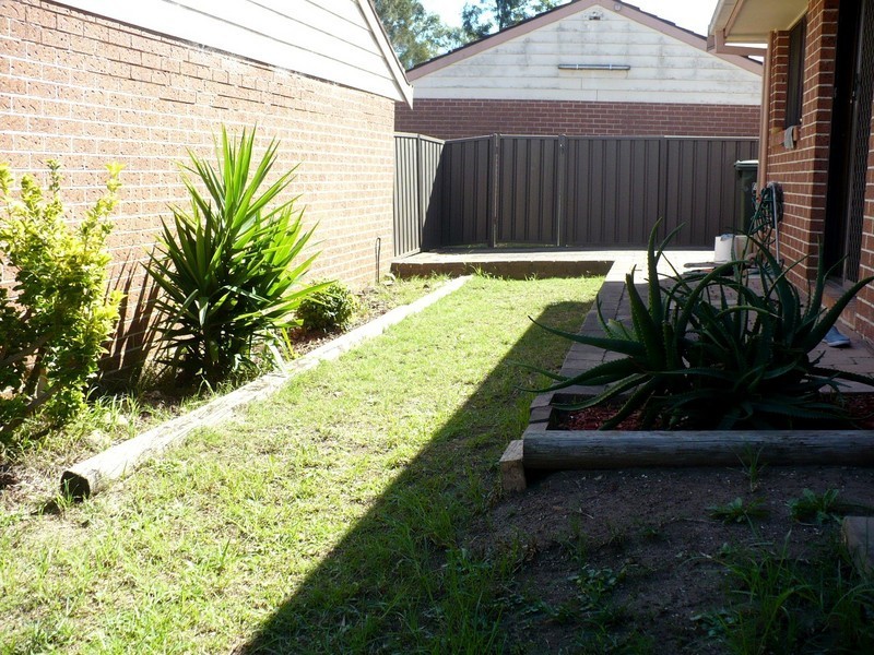 Macquarie Fields NSW 2564