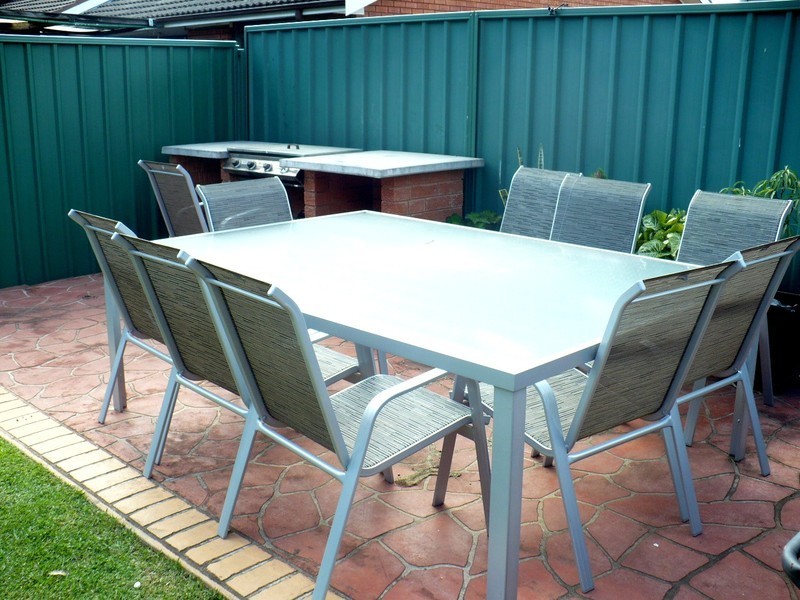 Macquarie Fields NSW 2564