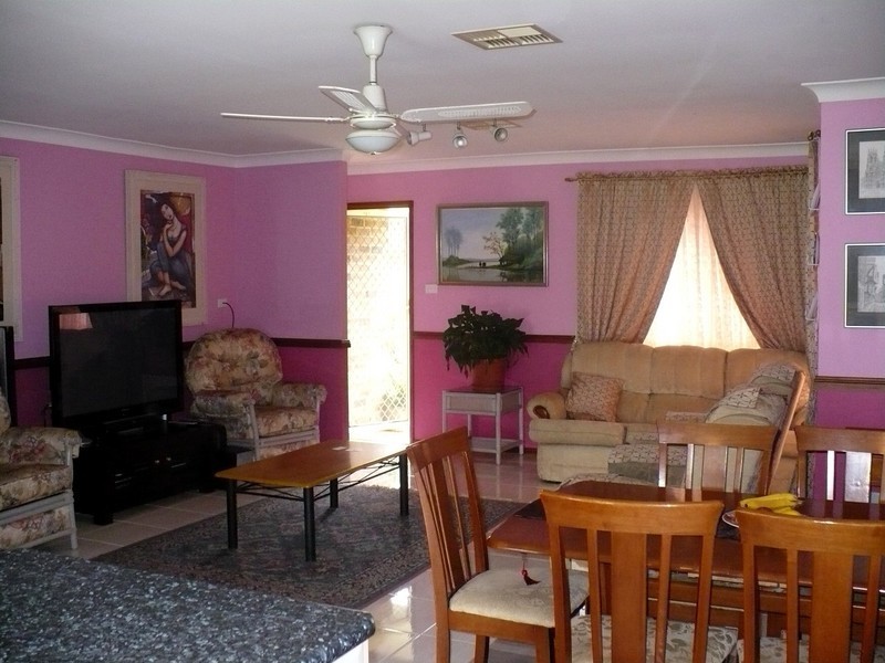 Macquarie Fields NSW 2564