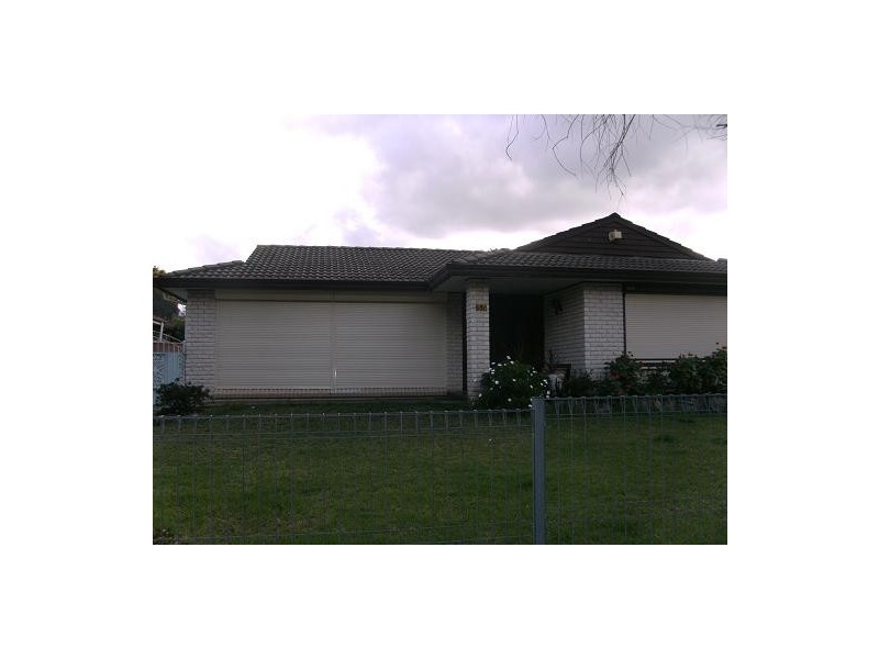 33 Brooks Street, Macquarie Fields NSW 2564