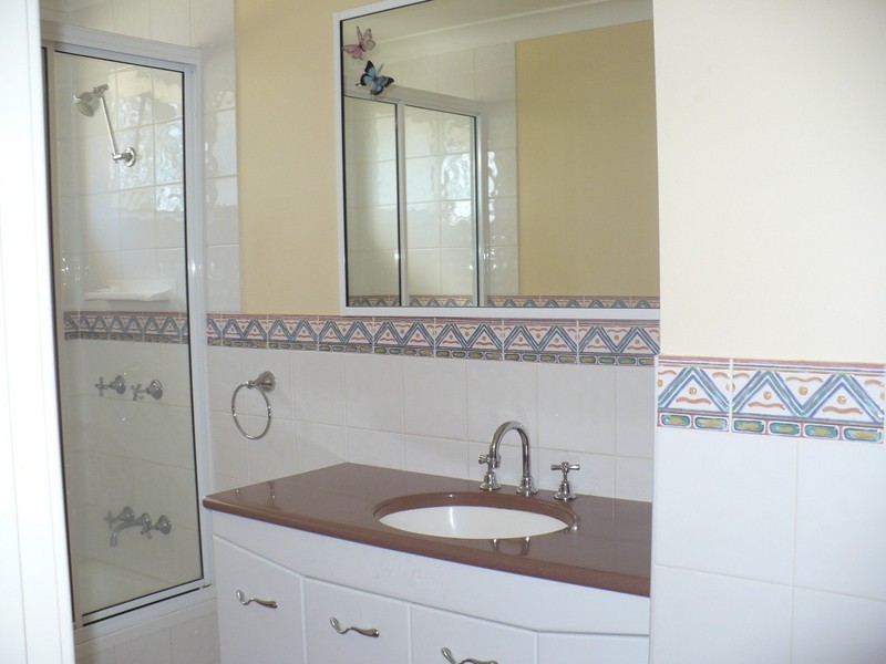 30 Groundsel Avenue, Macquarie Fields NSW 2564