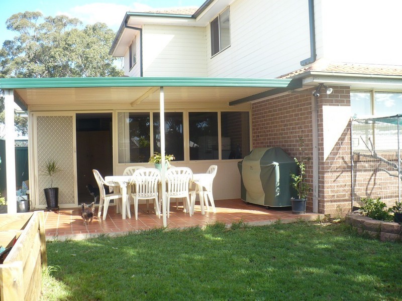 30 Groundsel Avenue, Macquarie Fields NSW 2564