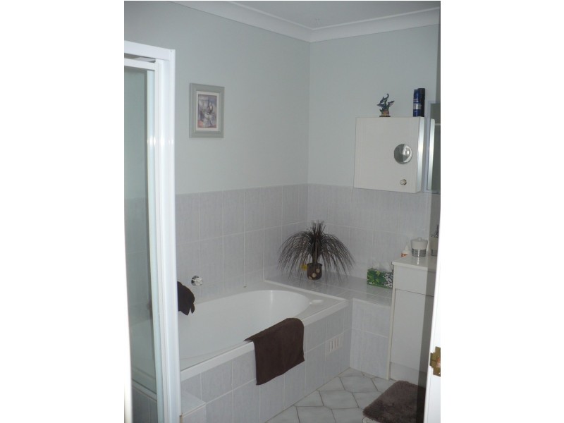 Macquarie Fields NSW 2564