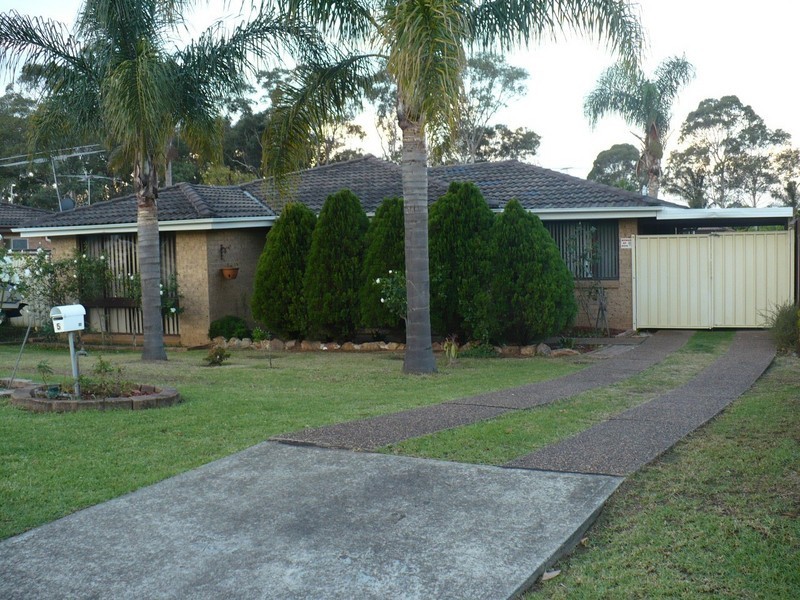 Macquarie Fields NSW 2564