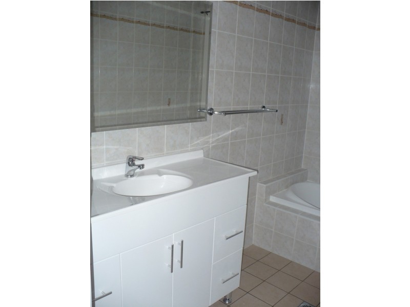 Minto NSW 2566