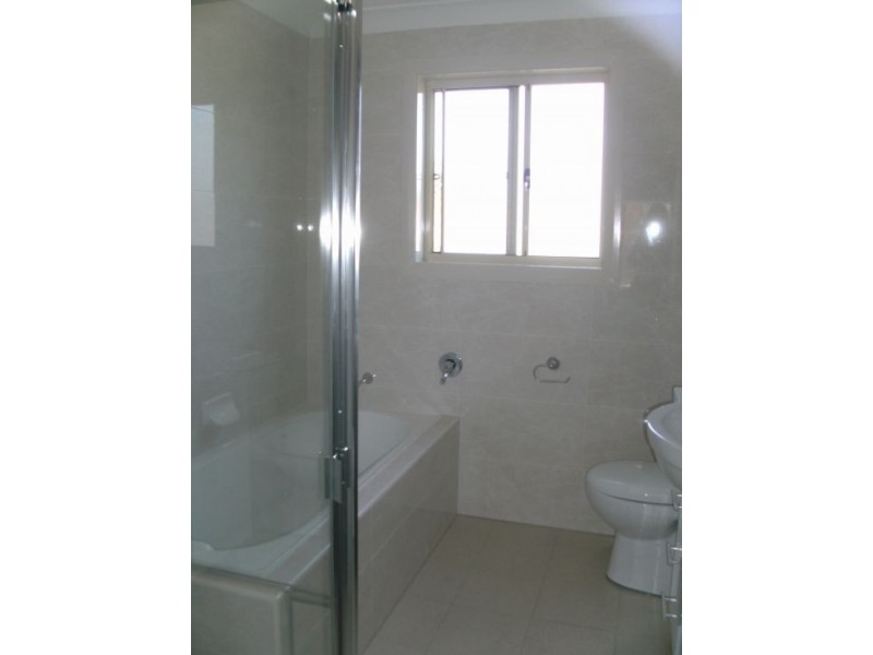 2/122 Ingleburn, Ingleburn NSW 2565