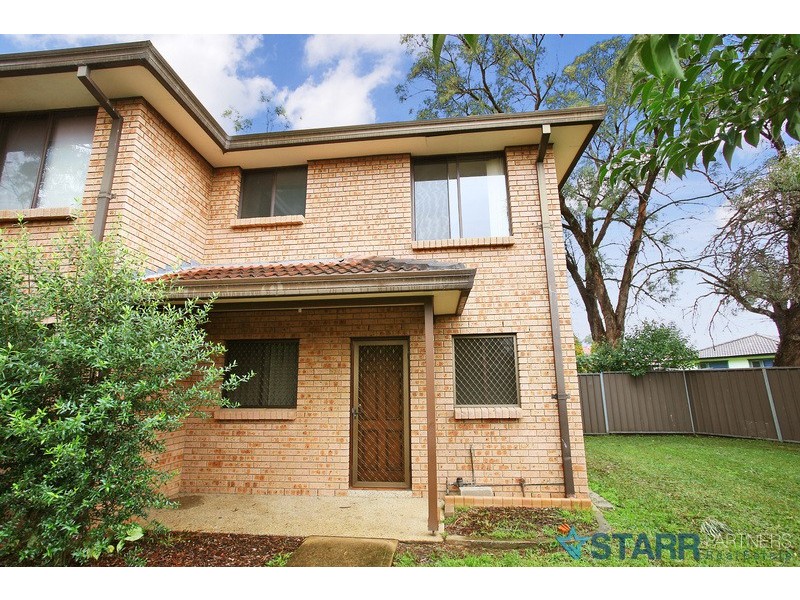 8/92 Minto Road, Minto NSW 2566