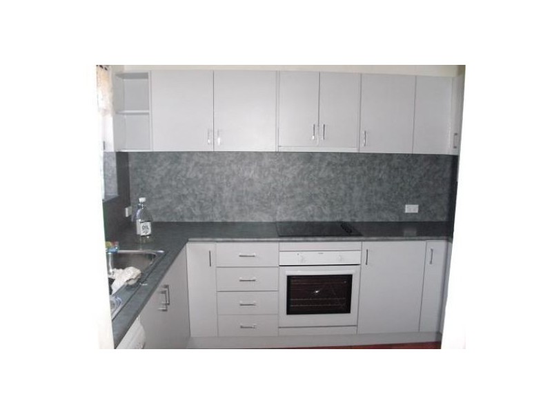 4/21 Second Avenue, Macquarie Fields NSW 2564