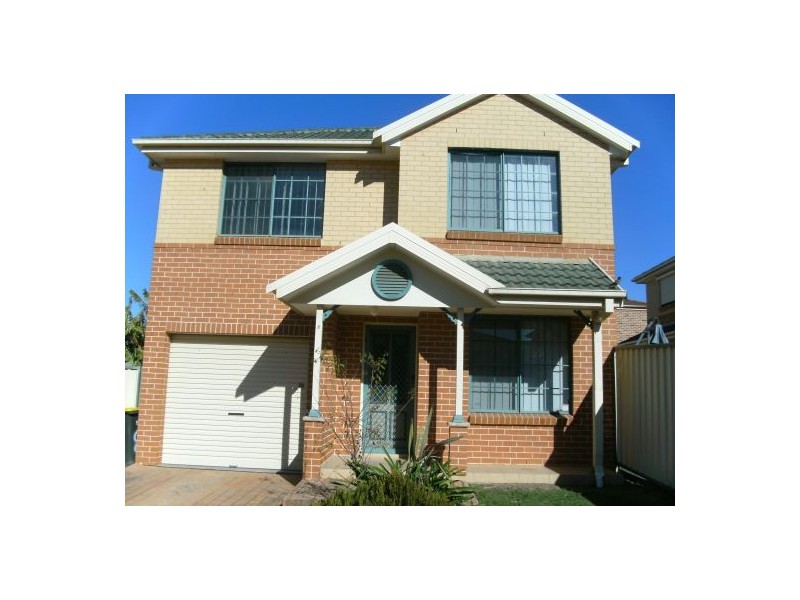 8/6 Plum Close, Casula NSW 2170
