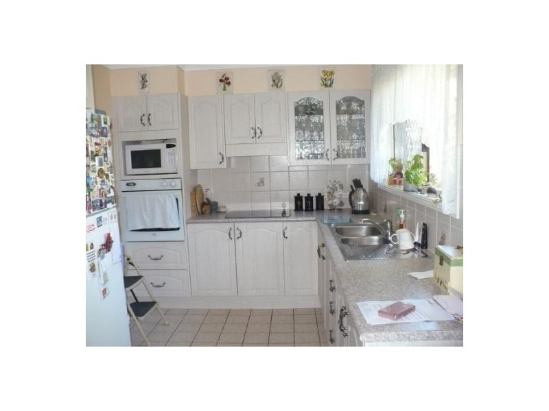 2/32 Bensley Road, Macquarie Fields NSW 2564