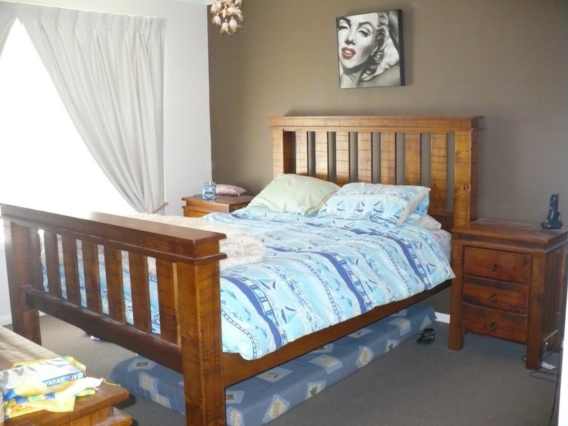 Macquarie Fields NSW 2564