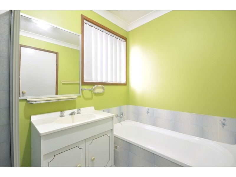 Macquarie Fields NSW 2564