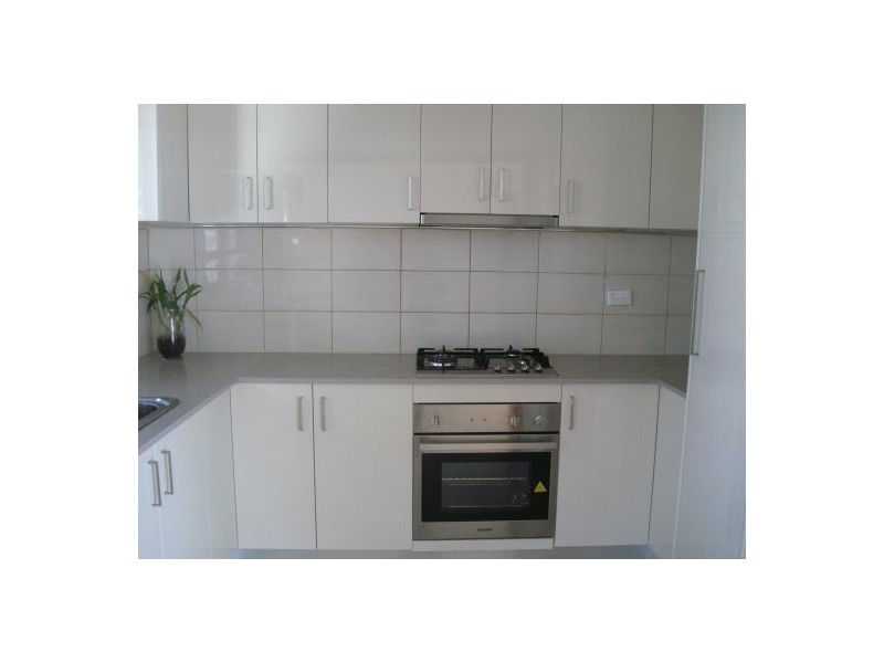 20 Cyprus Street, Macquarie Fields NSW 2564