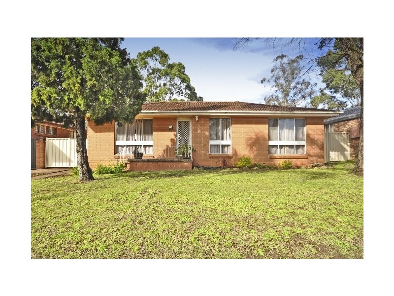 Macquarie Fields NSW 2564