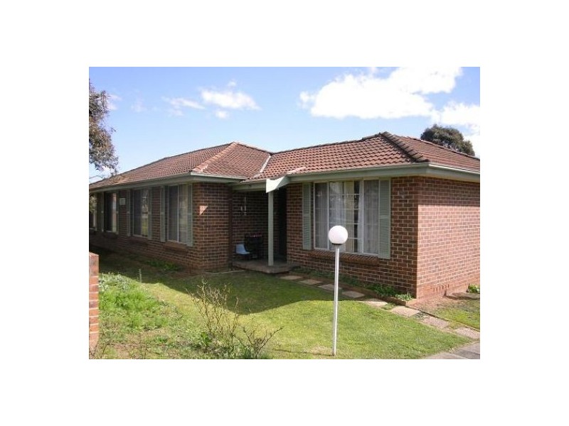 15/12 Bensley Road, Macquarie Fields NSW 2564