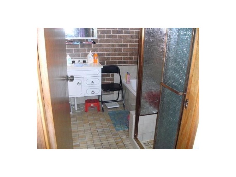 15/12 Bensley Road, Macquarie Fields NSW 2564