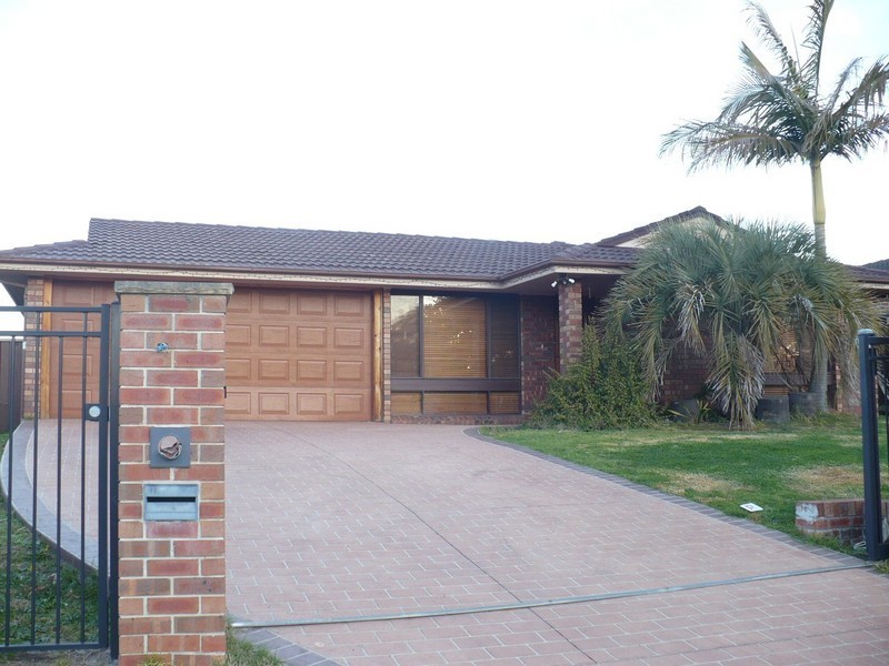 Macquarie Fields NSW 2564